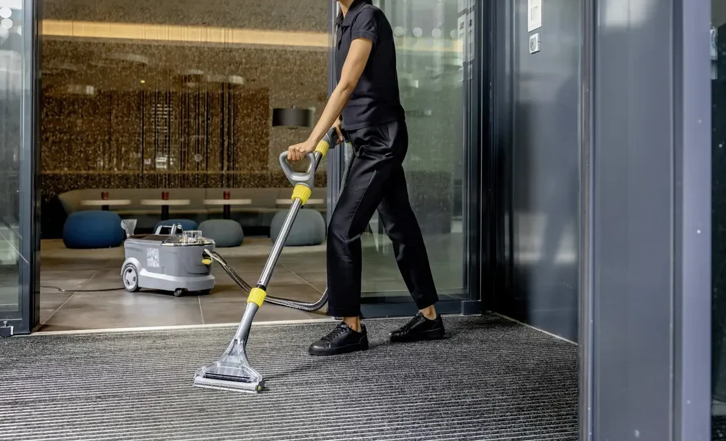 mobilne czyszczenie karcher-Poznan.-wykladziny-hotelowe-i-biurowe